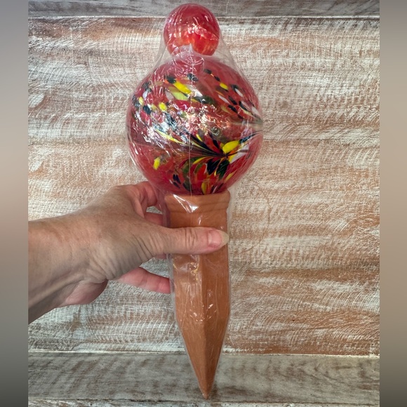 Echo Valley - Glass Globe Plant Quencher Indoor Outdoor Garden Stake (NEW) - Picture 3 of 10